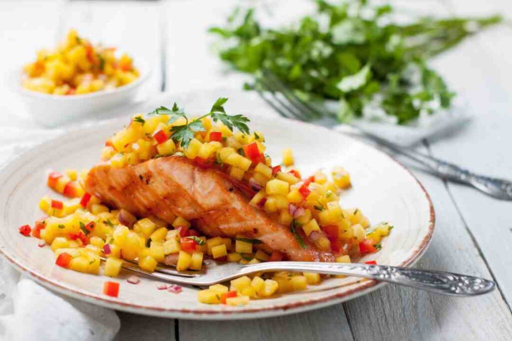 Healthy Grilled Chicken with Mango Salsa Recipe